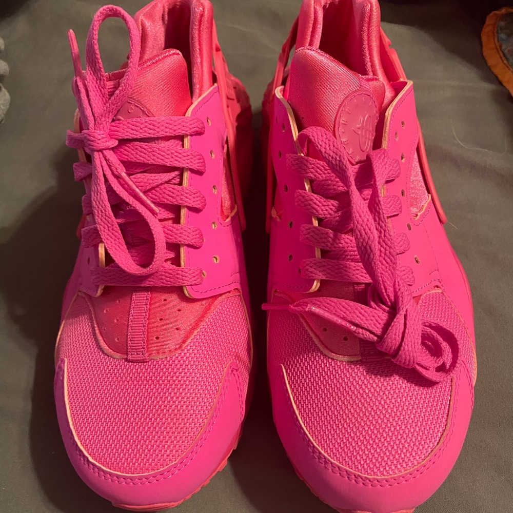 COPY - Nike Huraches